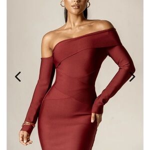 Shiva Off-Shoulder Bandage Midi Dress